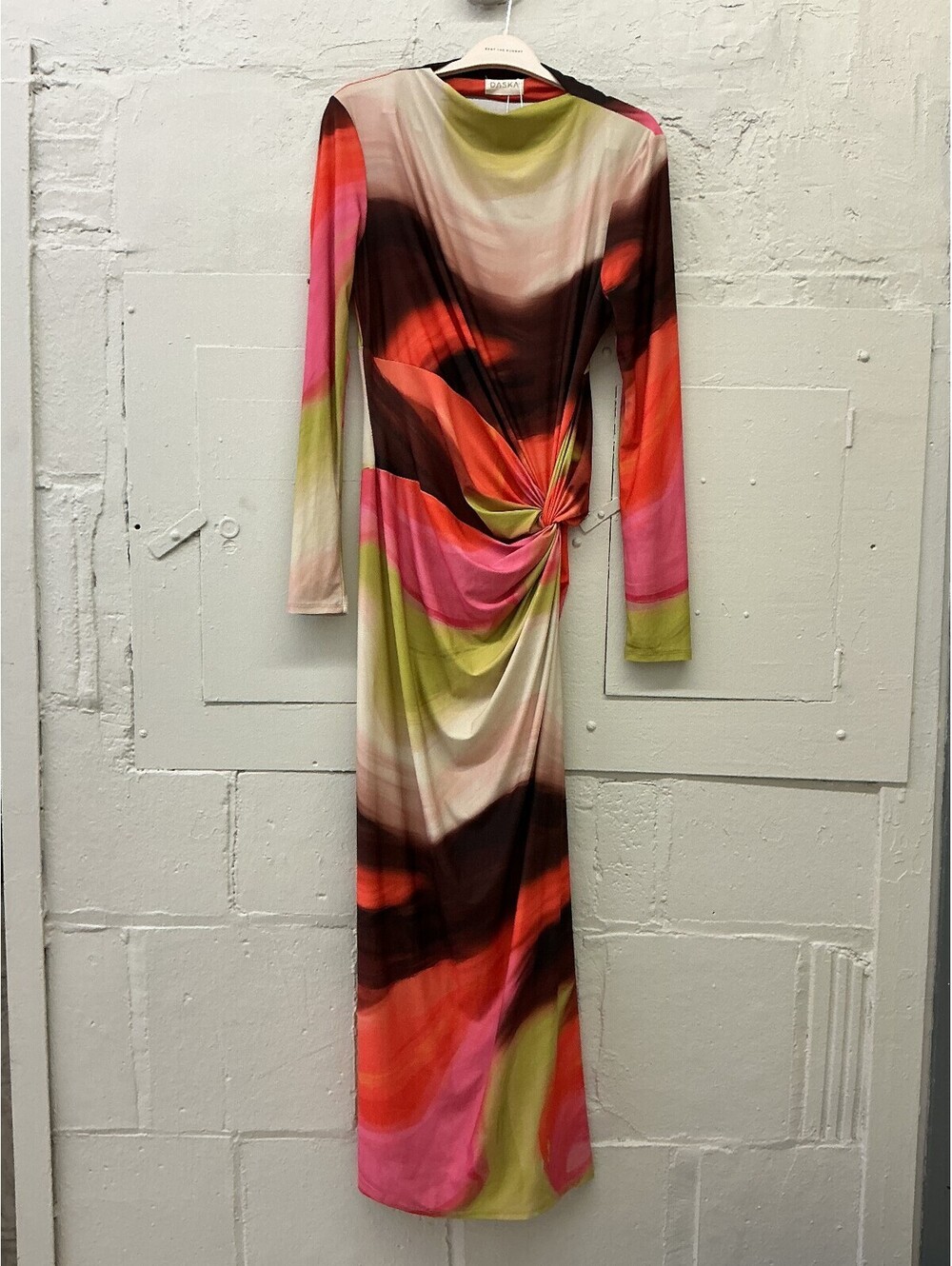 Daska Asos Long Sleeve high neck Multicolor twist Maxi Dress abstract pattern